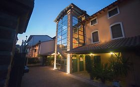 Residenze L'Uncinaia Holiday House