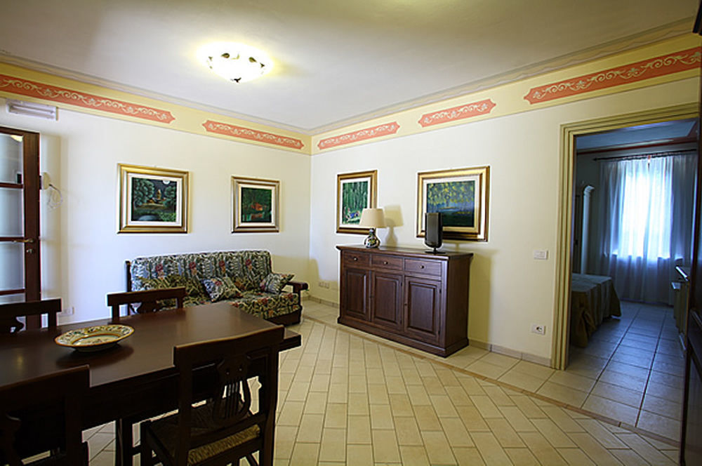 Residenze L'Uncinaia Holiday House Pérouse Extérieur photo